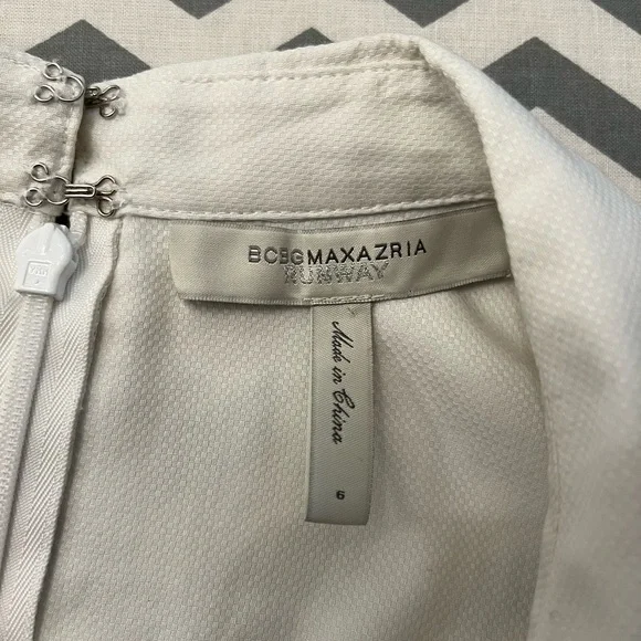 BCBG Runway White & Black Tuxedo Jumpsuit - Picture 4 of 6